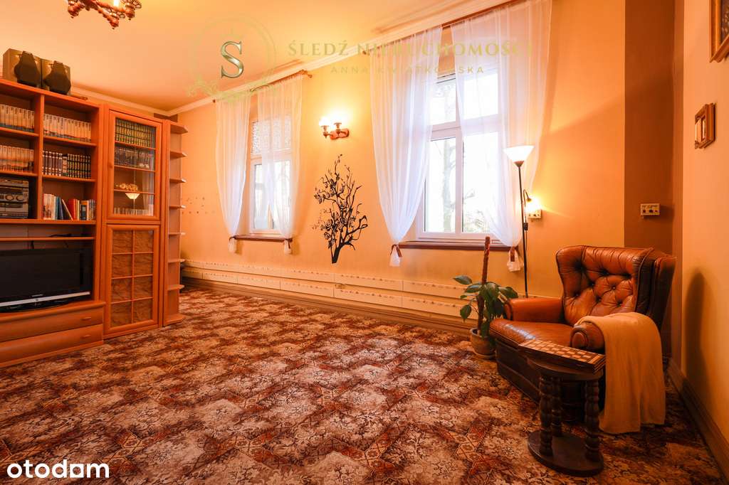 Pałac 86 - Dzierżoniowski Pałac Tętniący Życiem-9