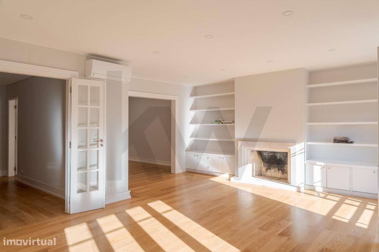 T2+2 hiper-espaçoso junto ao jardim da Estrela - Grande imagem: 4/25