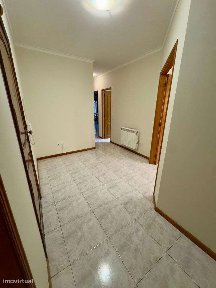 Apartamento T3 Moderno para Arrendamento em pleno Centro da Póvoa de - Grande imagem: 5/36
