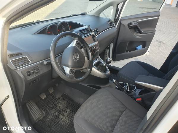 Toyota Verso 1.8 Prestige - 8