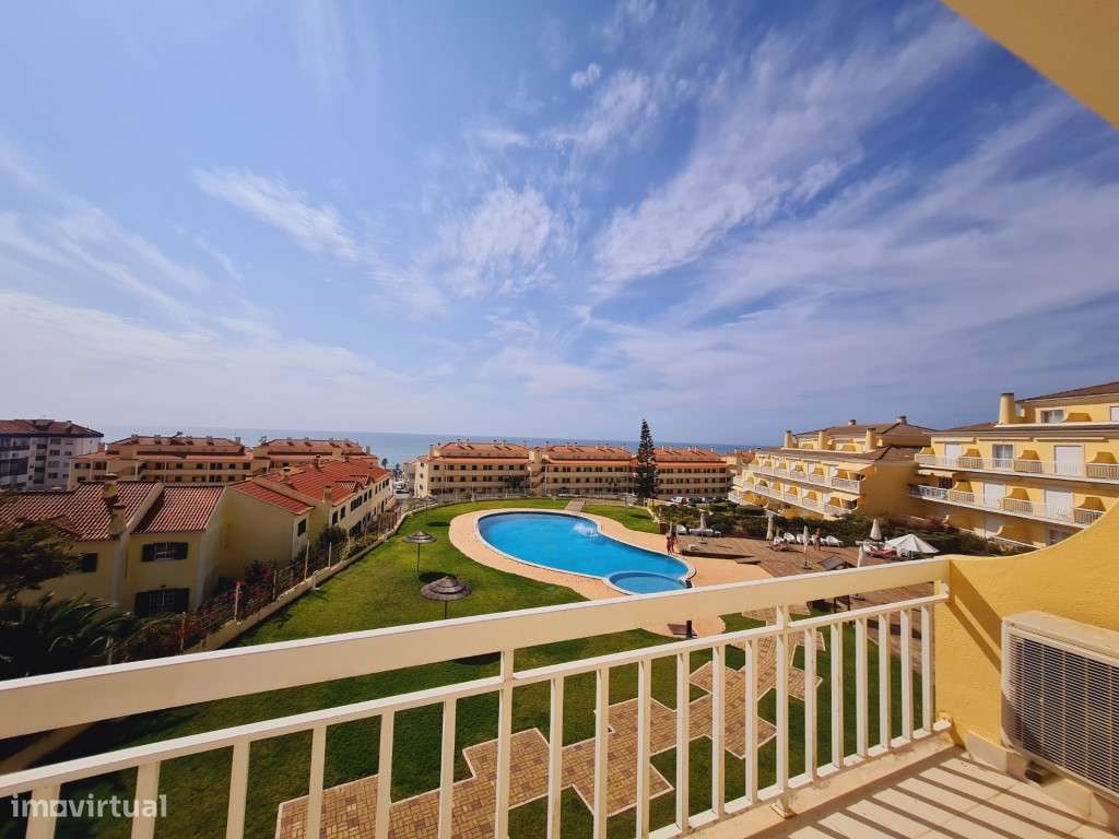 Vende-se T2 com ótima vista de mar-34