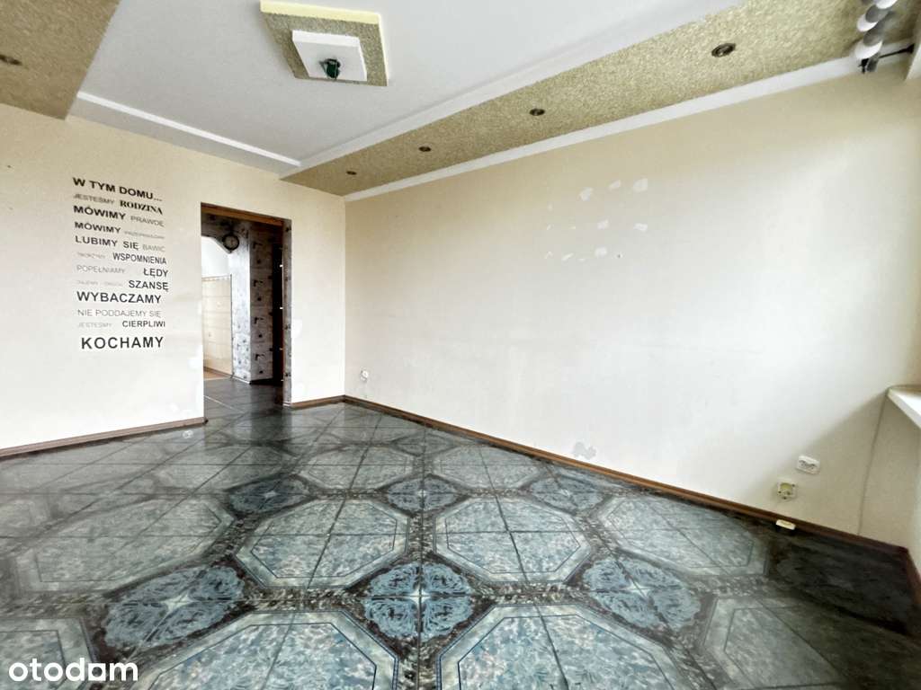 Rozkładowe 2 pokoje z balkonem, winda – Zazamcze-3