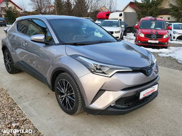 Toyota C-HR 1.8 HSD 122 CP 4x2 CVT Style - 13