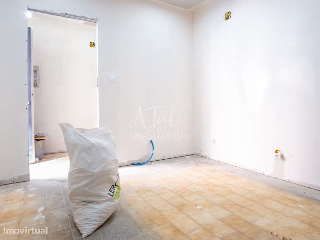 Moradia T2 remodelada-19