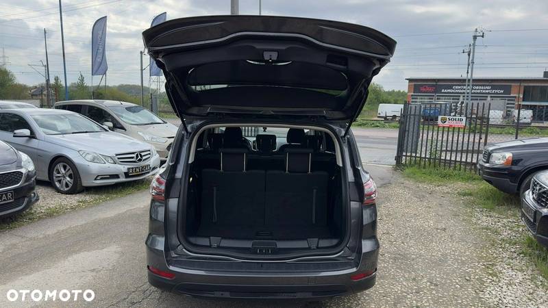 Ford S-Max - 28