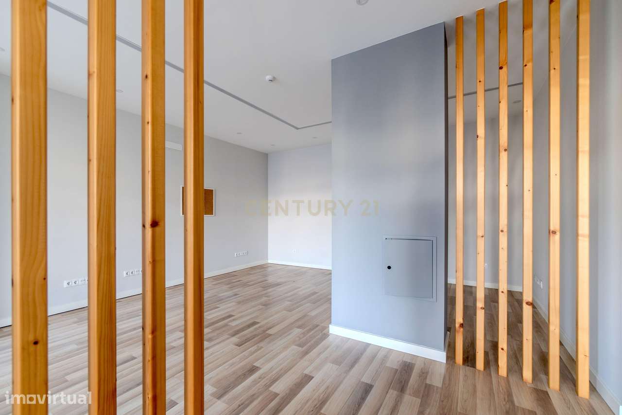 Loja pronta a entrar, em Arruda dos Vinhos - Grande imagem: 4/17