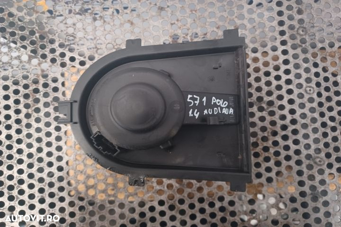 Ventilator aeroterma Volkswagen VW Polo 3 6N  [din 1994 pana  2001] seria Hatchback 3-usi 1.4 AT (7 - 2