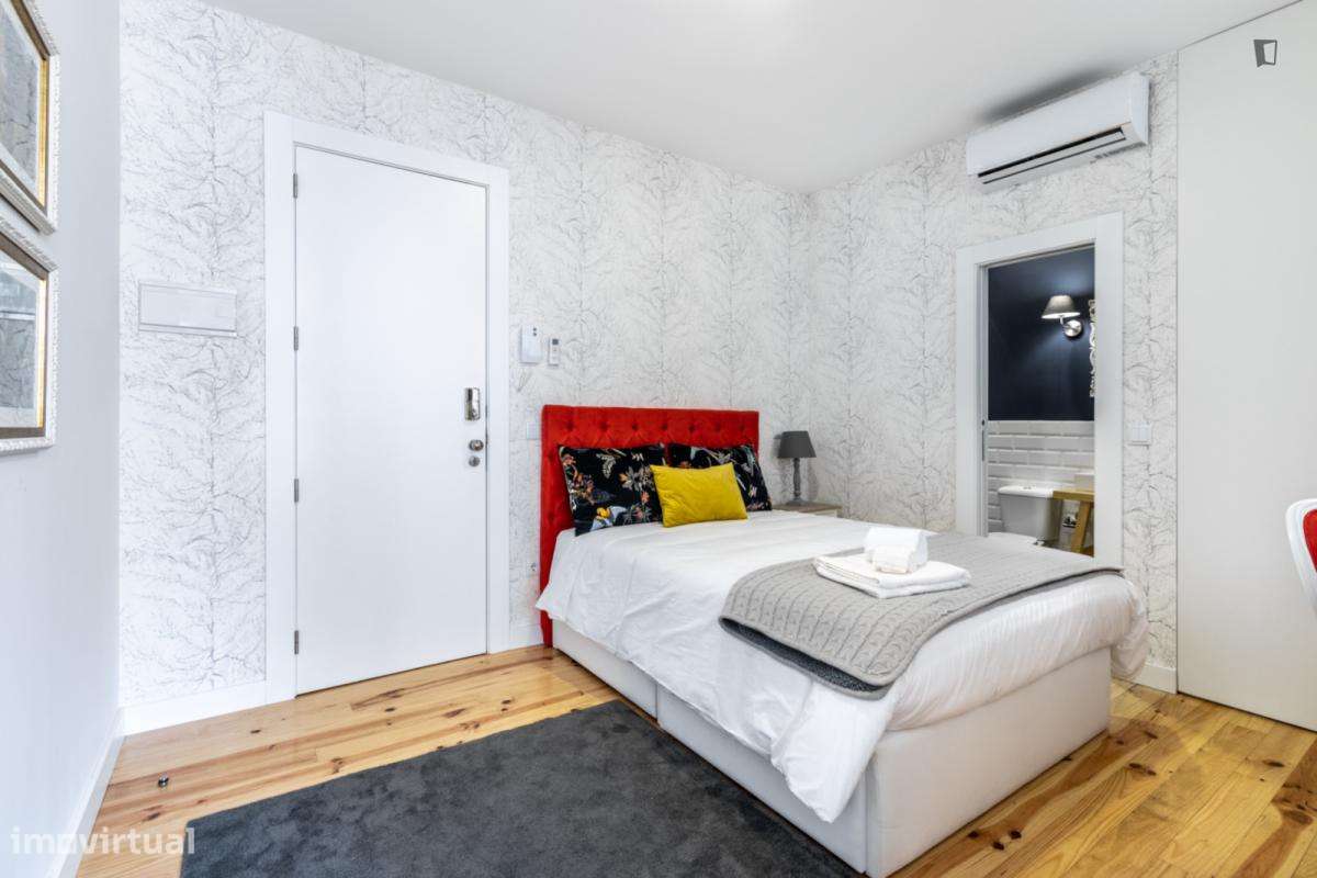 Estúdio - localizado em Montarroio Coimbra - Grande imagem: 5/7