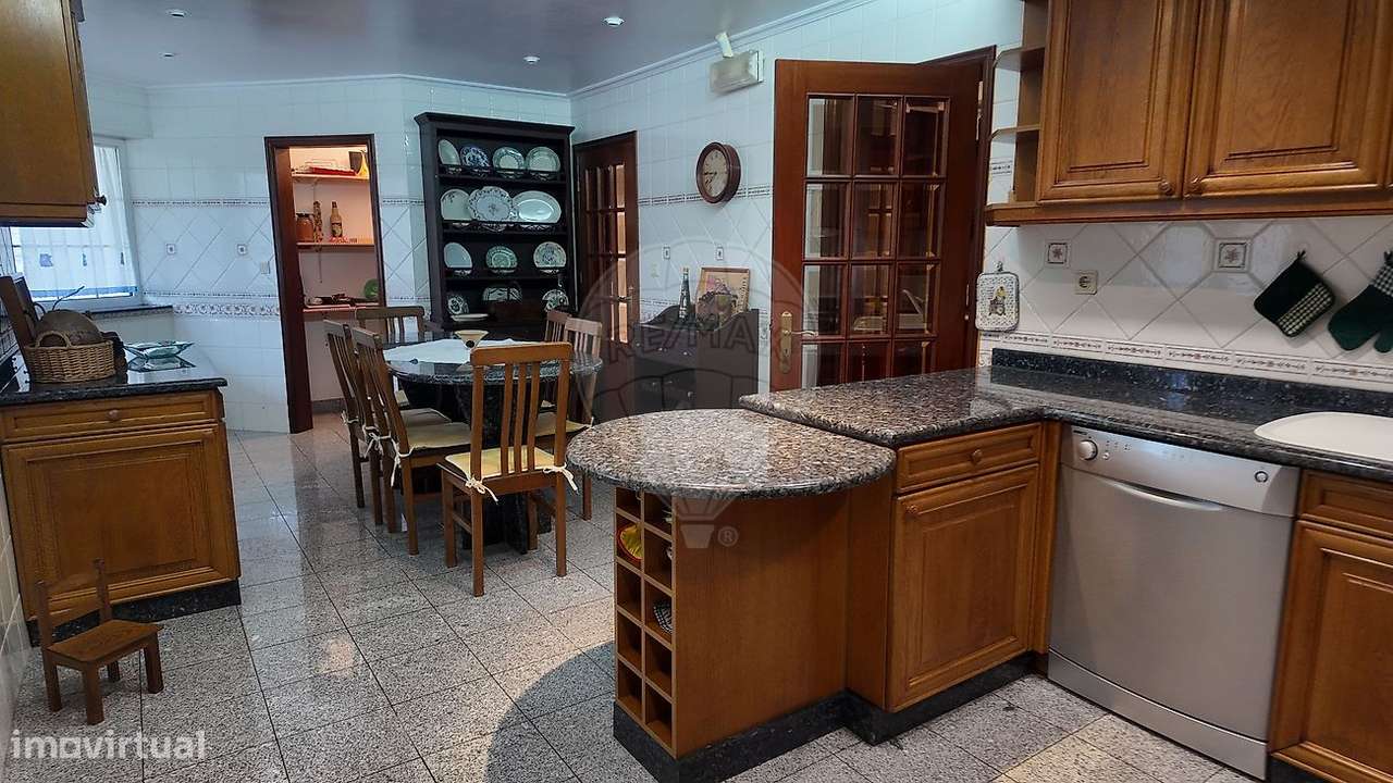 Moradia T7 para venda - Grande imagem: 4/50