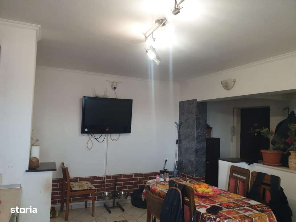 Apartament 3 camere Micro 16 - Imagine principală: 4/11