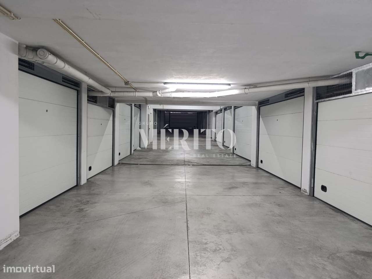 Loja com 3 frentes e garagem em Gualtar, Braga - Grande imagem: 5/7