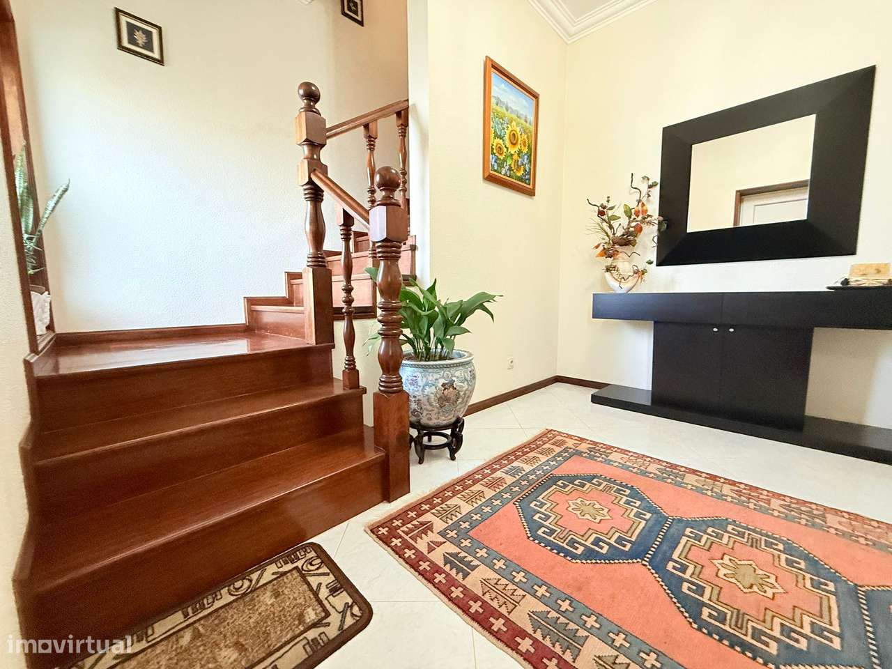 Moradia T3 | Terraço | Box 4 Carros | Varanda | Jovim | Exclusivo-16