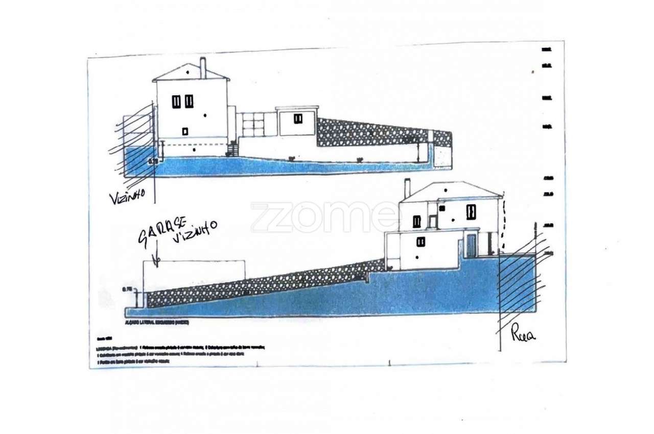 Moradia T3 de 4 frentes, com 984 m² de Terreno em Vila do Conde-36