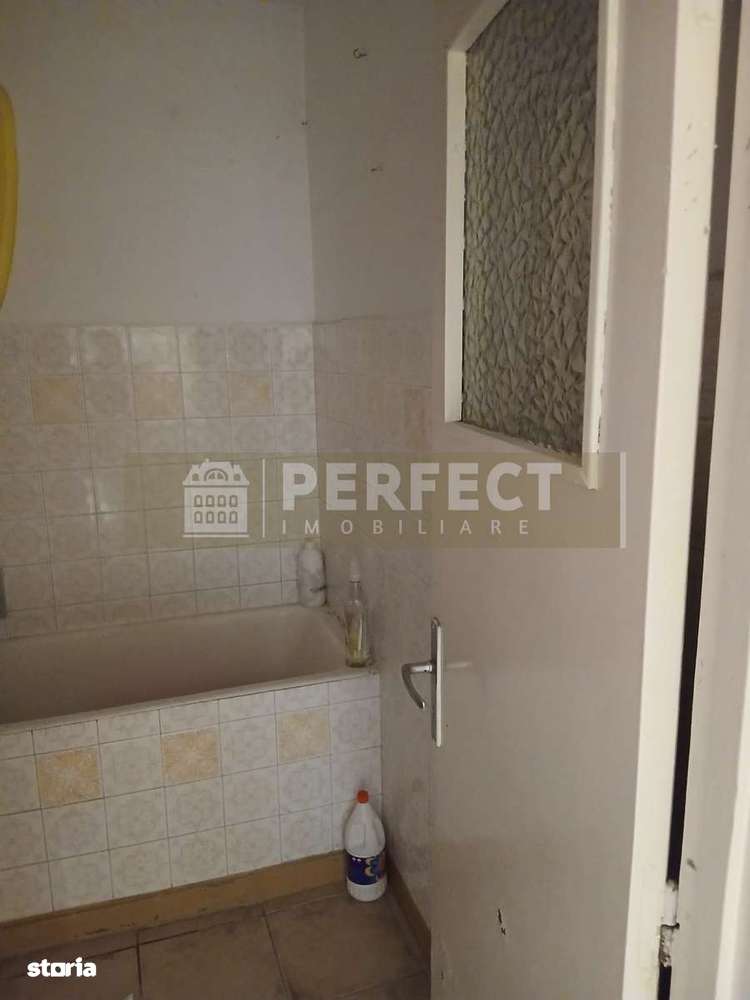 2 camere semidecomandat, Democratiei,PRET 42000euro! - Imagine principală: 2/8