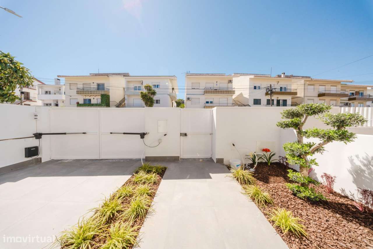 Moradia T5 de Luxo com Piscina e Vista Panorâmica em Mealhada, Loures-46