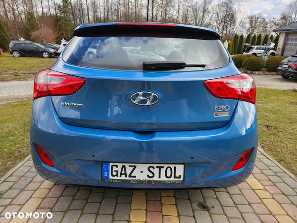 Hyundai I30 1.4 Intro Edition - 11