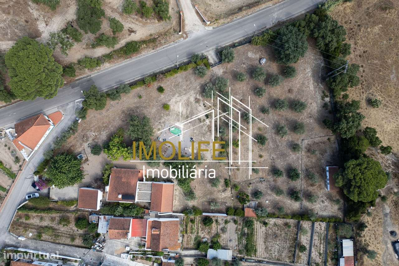 Quinta T4 em Mora-35