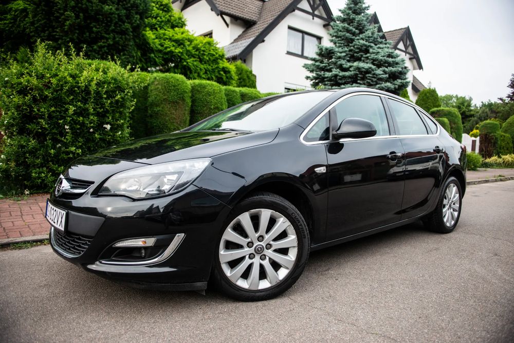 Opel Astra J 1.6 D (CDTI) Start/Stop Edition 2015