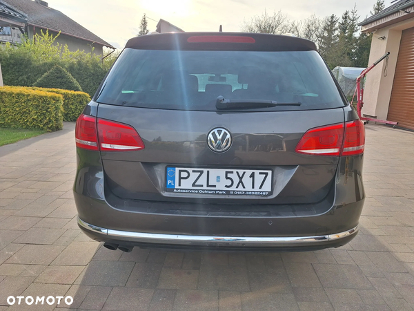 Volkswagen Passat 2.0 TDI Highline DSG - 3