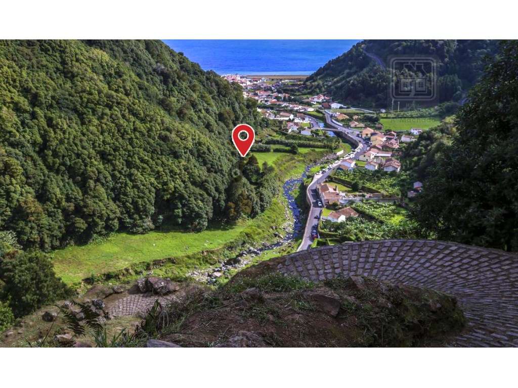 VENDA de AMPLO TERRENO RÚSTICO com mata no Faial da Terra, Povoação... - Grande imagem: 4/4