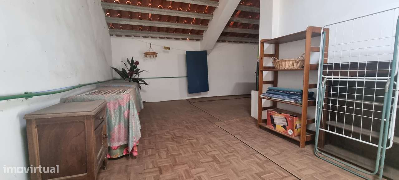 Moradia Localizada em Aldeia Típica no Alto Alentejo - Vale de Gaviões-11