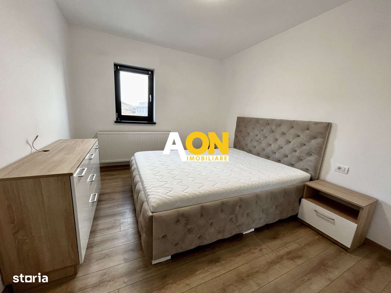 Apartament cu 2 Camere, Bloc Nou, Zona Schit - Imagine principală: 2/7
