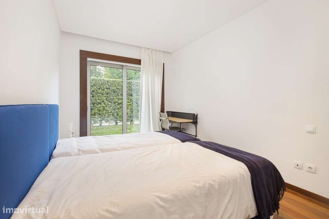 Apartamento T3 com jardim, Costa da Guia, Cascais-12