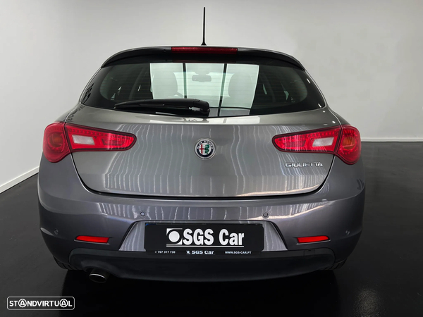 Alfa Romeo Giulietta 1.6 JTDm - 3