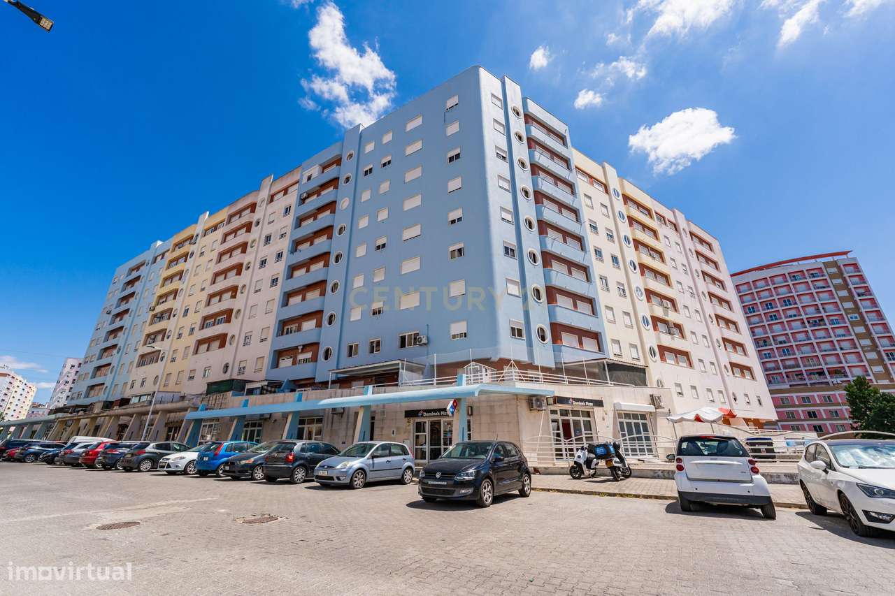 Apartamento T3 em Santa Marta do Pinhal / Corroios / Seixal.-30