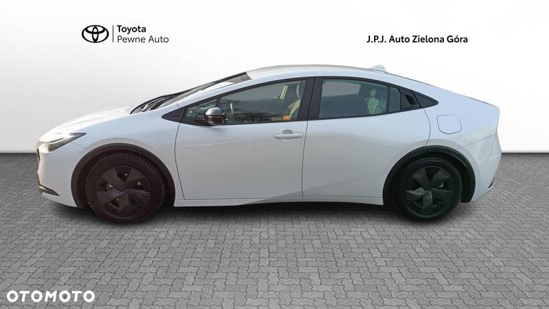 Toyota Prius - 3