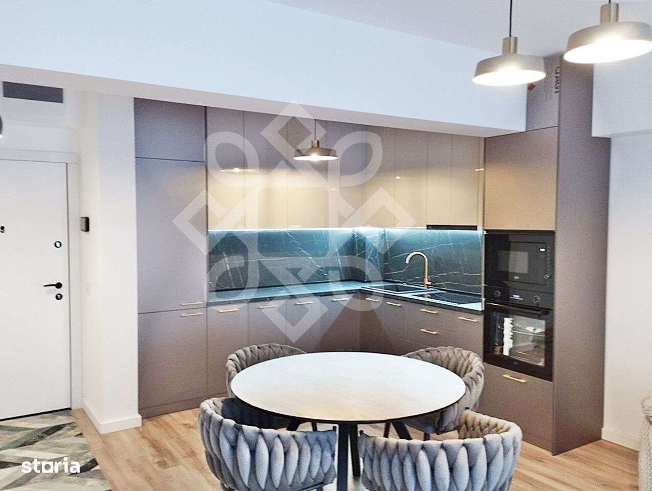 Apartament cu 2 camere in Prima Urbana 3 - Imagine principală: 4/13