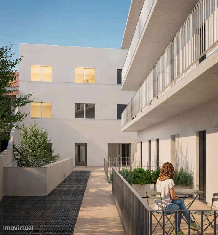 T2 c/ Terraço e Garagem - Grande imagem: 2/23