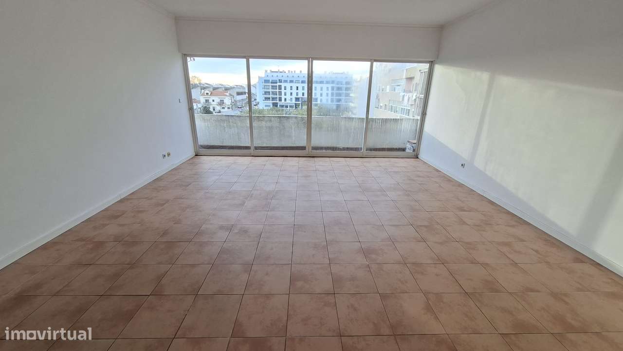 Apartamento T2 com 96m2 no Montijo - Grande imagem: 4/13