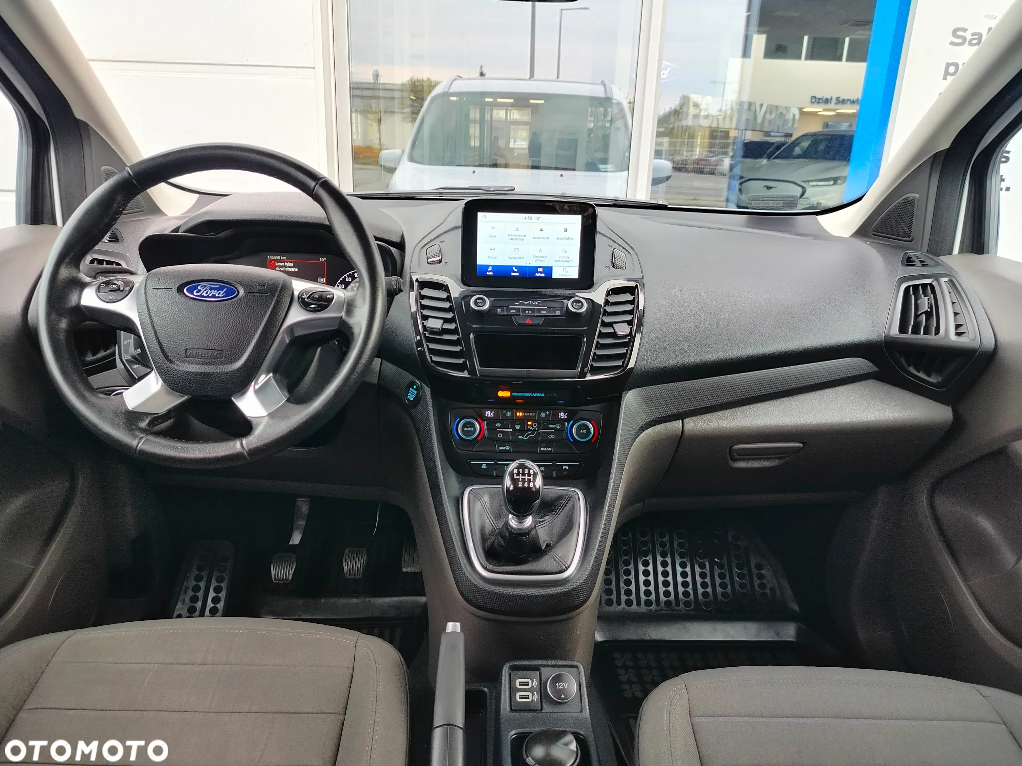 Ford Tourneo Connect 1.5 TDCi Titanium - 5