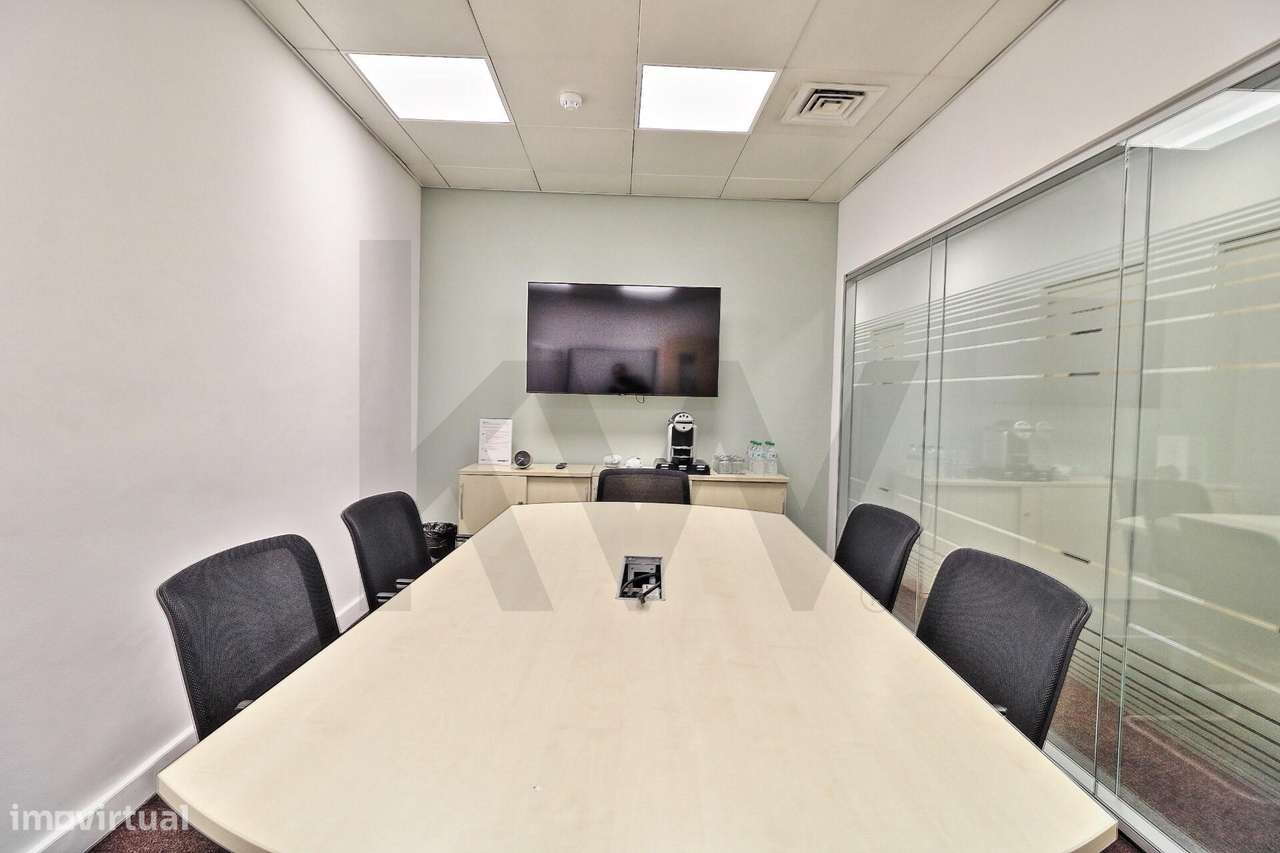 Escritório Incrível para 2 pessoas na Avenida da Liberdade - Grande imagem: 4/8
