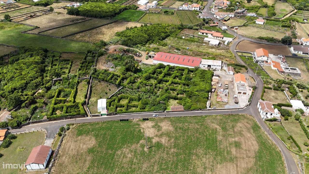 Fantástica quinta com área total de 2541m2, ilha Graciosa - Grande imagem: 3/11