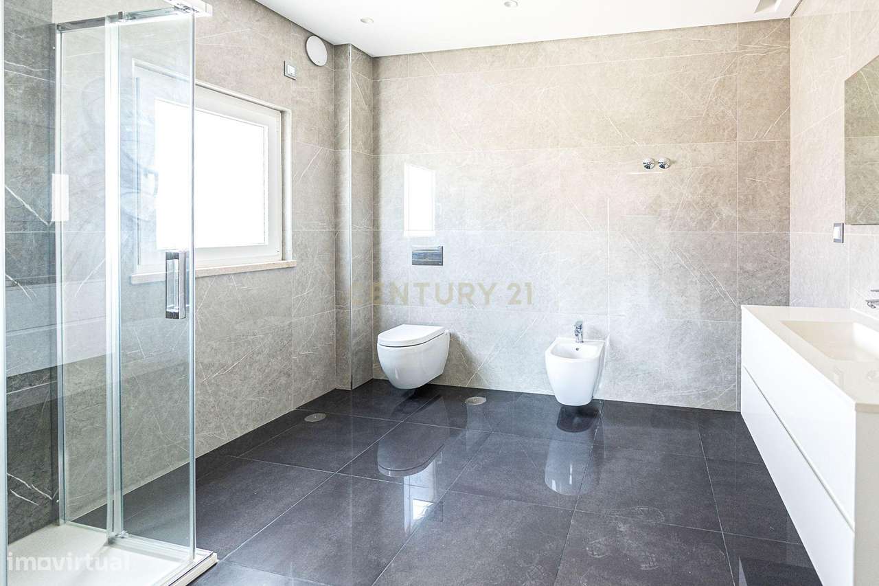 Moradia T6 de Luxo - 924 m² - Piscina -  São Pedro da Cadeira - Nova-30