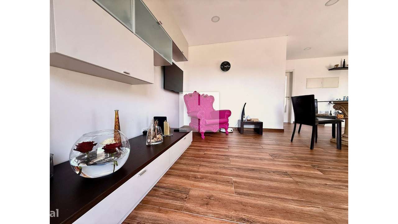 Apartamento T3 c/ Garagem Dupla-5
