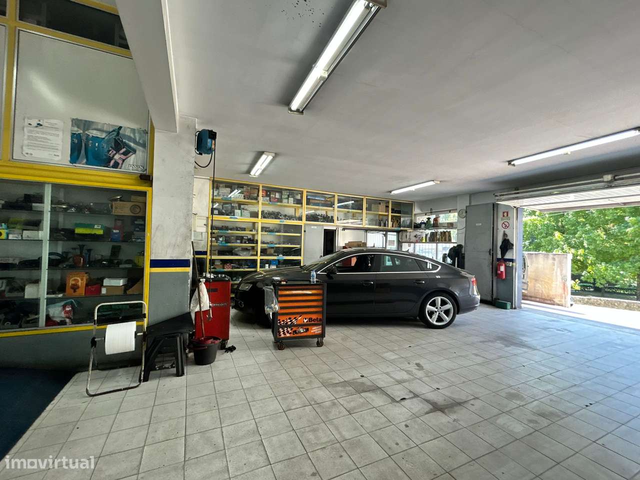 Espaço Comercial/Oficina Automóvel com 200m² em Valongo - Grande imagem: 4/10