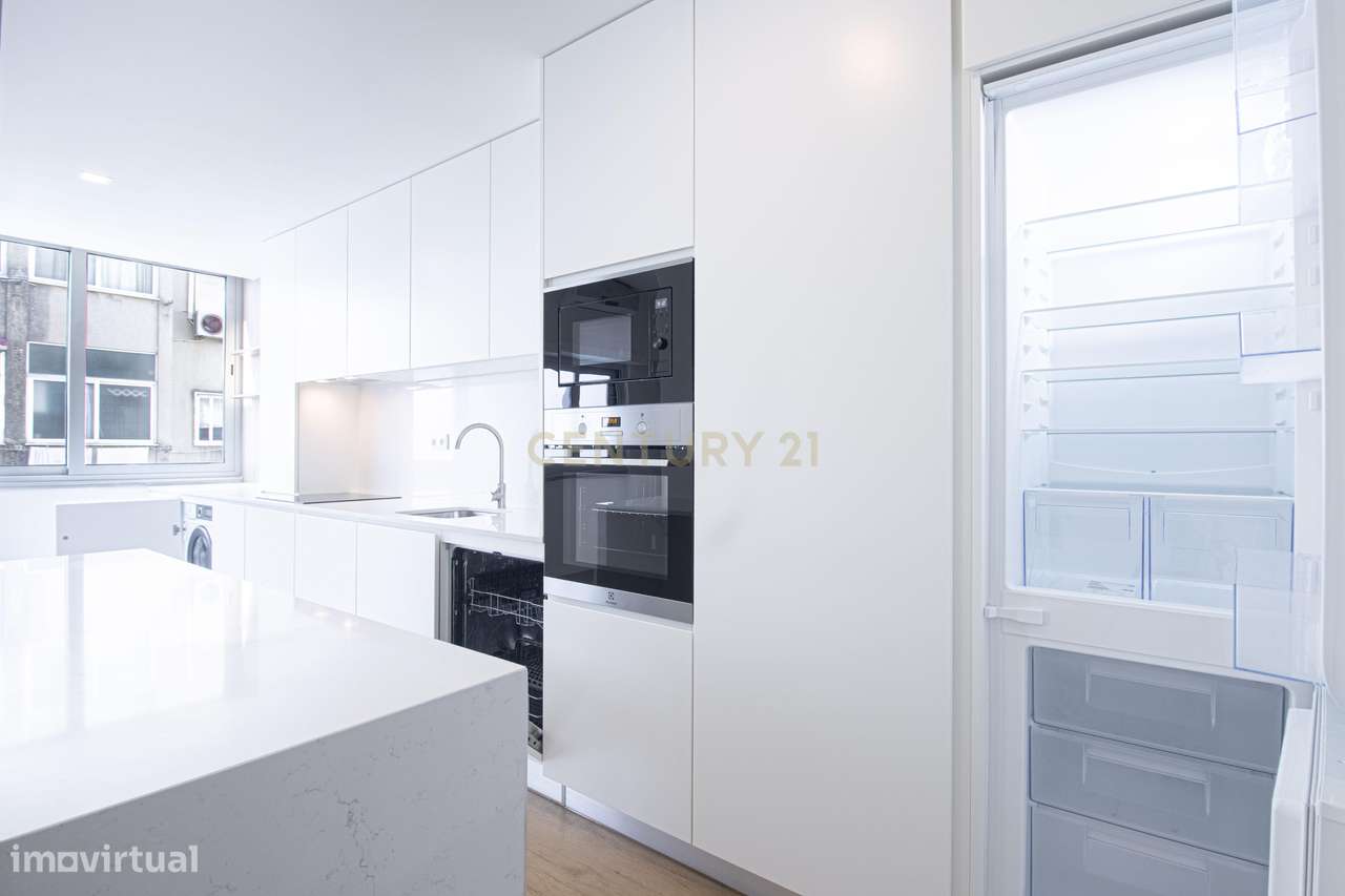 Apartamento T2 Remodelado em Moscavide - Grande imagem: 4/25