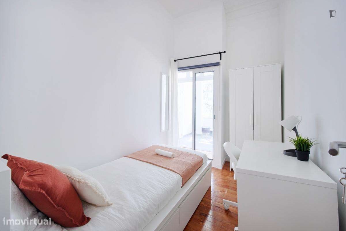 Quarto - localizado em Entrecampos Lisbon - Grande imagem: 5/10