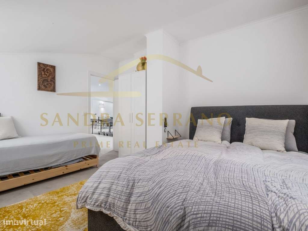 Duplex T6 com 400m2 de área na Quinta da Beloura, box independente-36