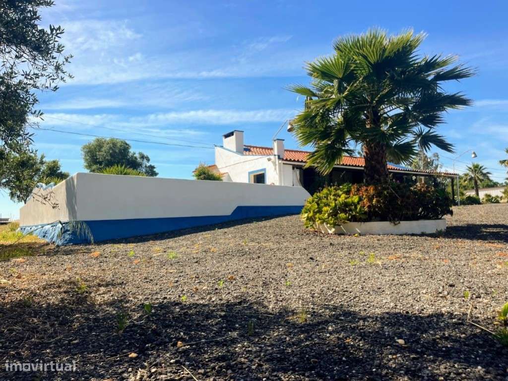 Quinta com duas moradias - Grande imagem: 5/25