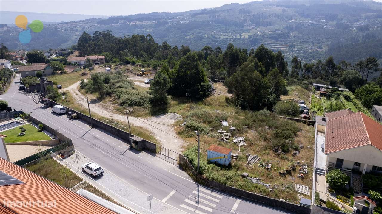 Terreno com 11.500 m² e Elevado Potencial de Construção junto ao rio T-8