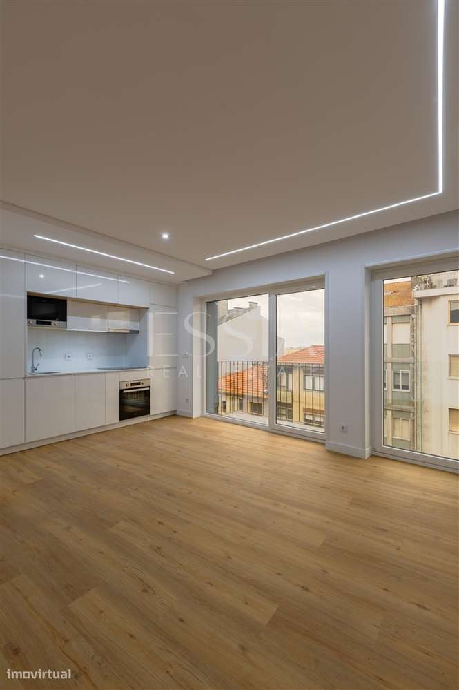 T1 com 2 Varandas Centro Porto | T1 Novo Faria Guimarães | City On-0