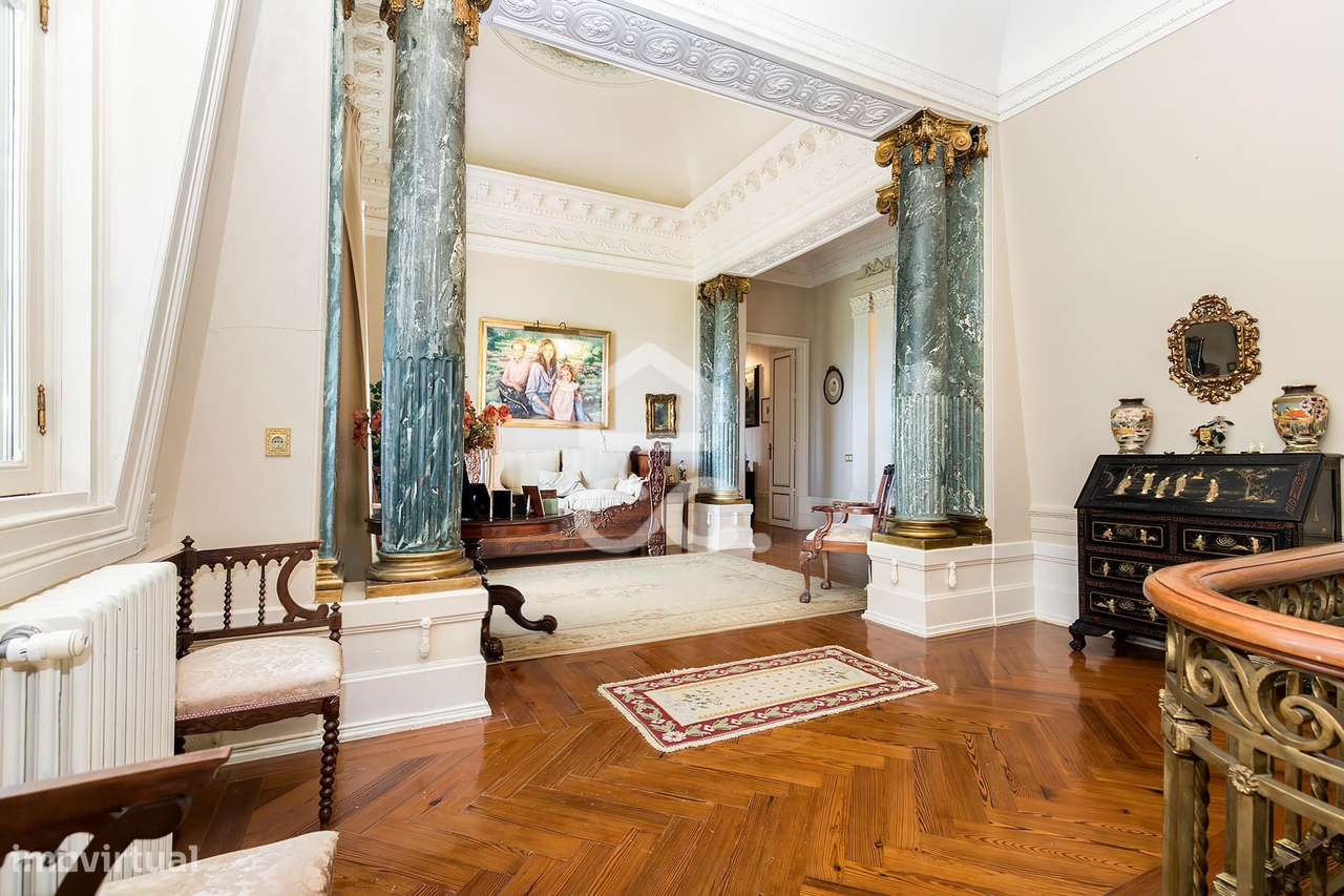 Palacete de inspiração neoclássica francesa com jardim botânico de Jea-23