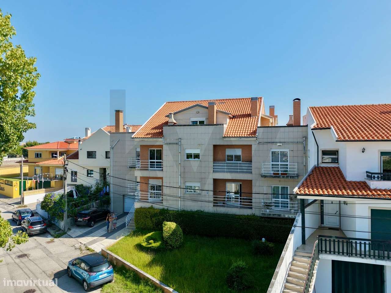 Apartamento T2 +2 Duplex em Aradas - Bonsucesso, com terraço, quintal-2