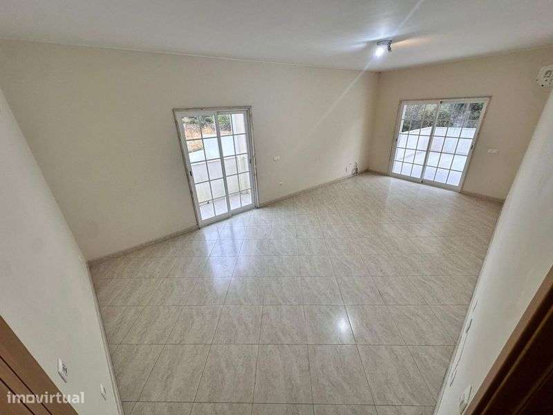 T2 Carvoeiro ANUAL / arrenda-se / to Rent - Grande imagem: 5/12