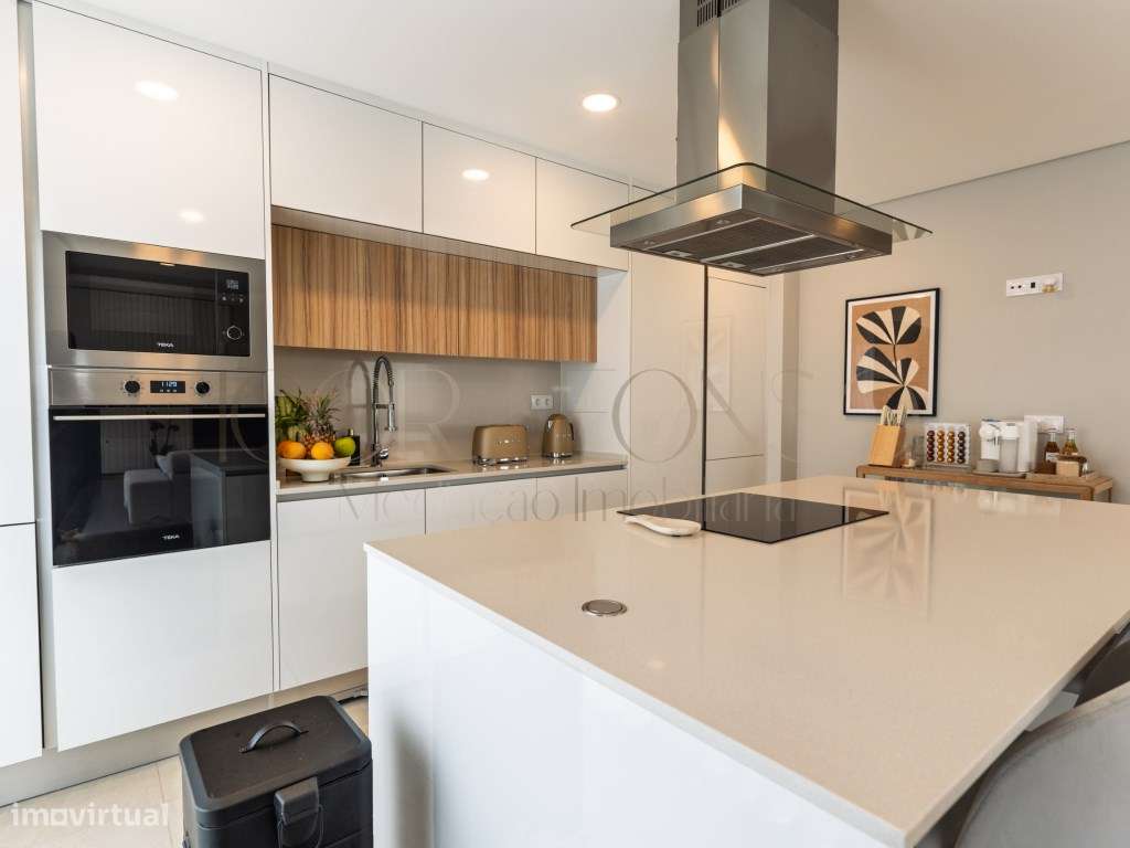 Excelente Apartamento T3 com Suíte, Elevador e Lugar de Garagem - S...-8