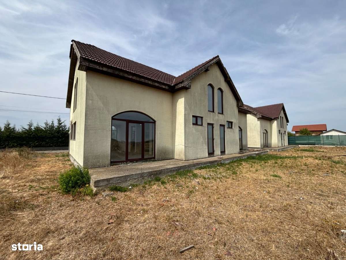 Duplex de vânzare ( cartier nou bujac/lotus ) - Imagine principală: 4/14